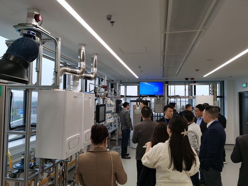 喜德瑞嘉興工廠開(kāi)放日 東芝精英代理商組團(tuán)參觀，國(guó)內(nèi)貿(mào)易代理合作再深化